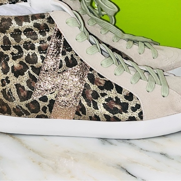 NEW! Sam Edelman Avon High Top Leopard Sneaker - Picture 2 of 15
